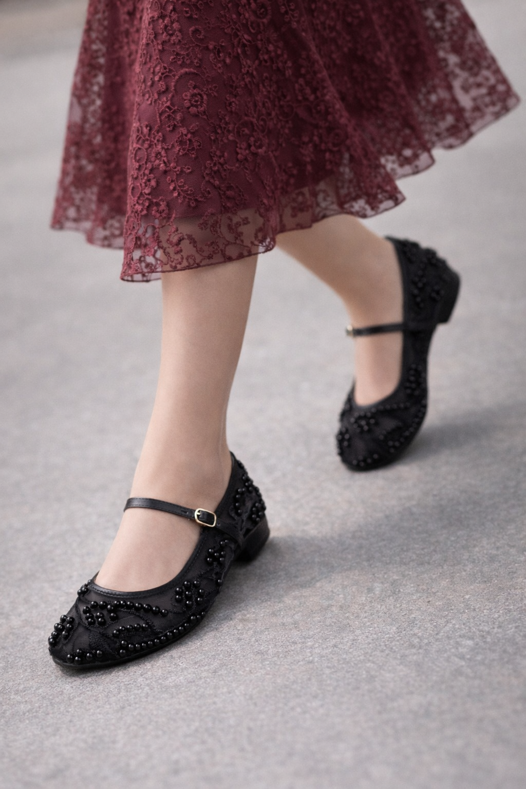 Black - Pearl Pumps